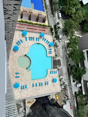 an aerial view of a hotel with a swimming pool at Santa marta bello horizonte Swift Lotf in Playa Bello Horizonte