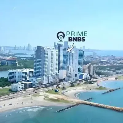 Beach Front - Luxury High Rise - Dubai Style