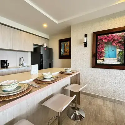 1 bedroom luxury apartment with private jaccuzi