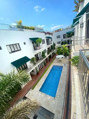 an aerial view of a building with a swimming pool at Apartamento en el centro historico de Cartagena in Cartagena de Indias