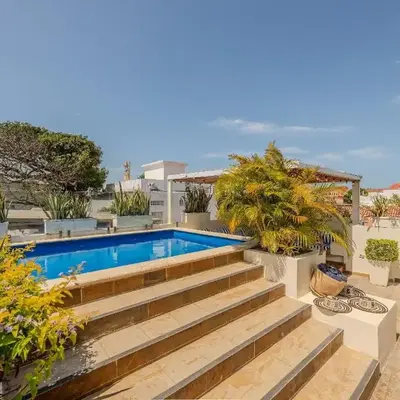 Casa de 5 Hab en la Ciudad Amurallada con Piscina