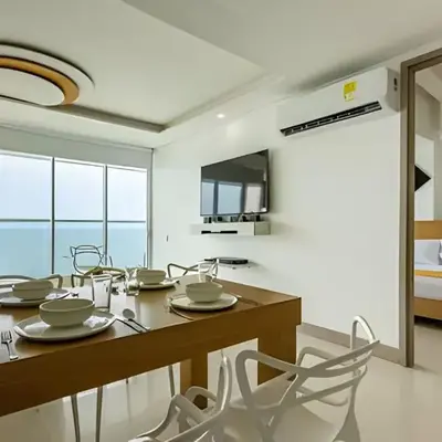 Lujoso Apto de 3 Habitaciones-3303 Palmetto Beach