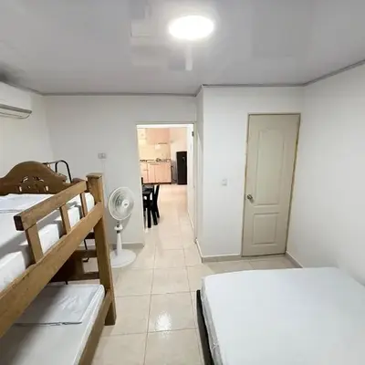 cerca del centro