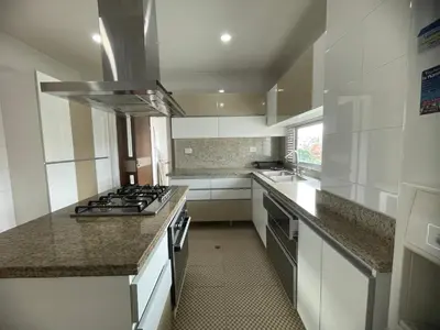 a kitchen with a stove and a counter top at Bijao 6b in Barranquilla