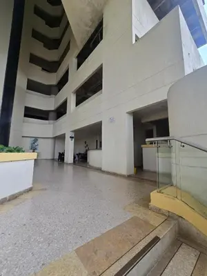 an empty lobby of a building with an empty floor at Apartment in El Cabrero in Cartagena de Indias