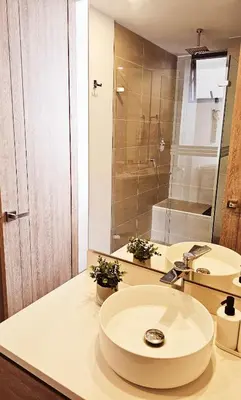 a bathroom with a sink and a mirror at APARTAMENTO MORROS EOS y ECO VISTA AL MAR in Cartagena de Indias