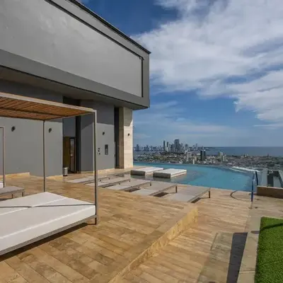 NEW Apartment