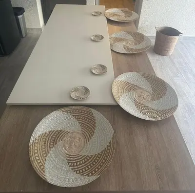a table with some coins on the floor at Exclusivo apartamento para descanso en Cartagena in Cartagena de Indias