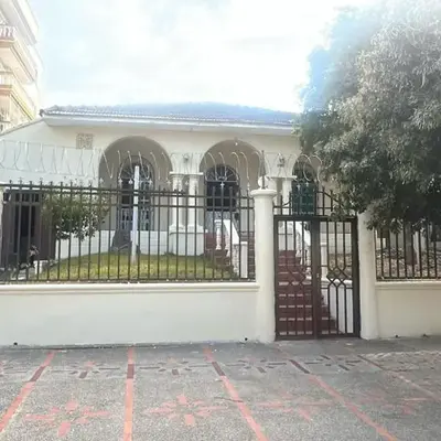 Habitacion con baño en zona de carnaval