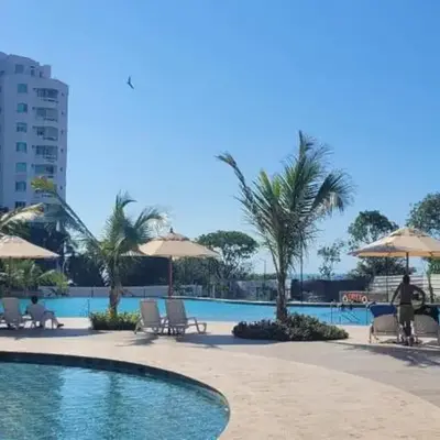 Apartamento vacacional con acceso al mar
