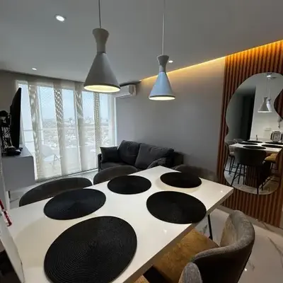 Apt 2704
