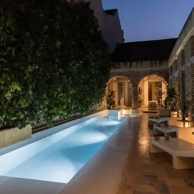 NOK Award Winning 4BR Villa wih pool at Getsemani