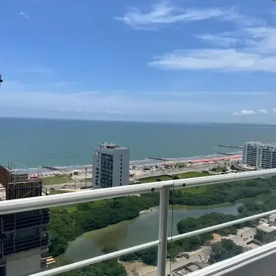 Hermoso Apto Vista al Mar Céntrica ubicación