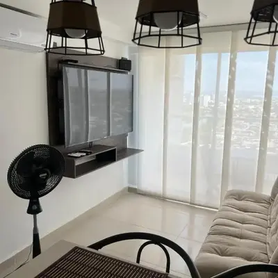 Spacious Flat with stunning Views Great Location