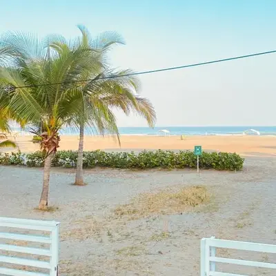 Apartamento Frente a la Playa Morros 922