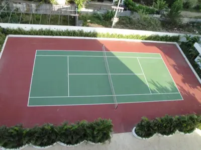 an overhead view of a tennis court at Apartamento Cartagena Edif Seaway 935 - Apto 501 Fotos Instagram apartamentocartagena501 in Cartagena de Indias