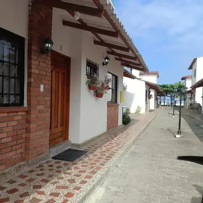 Espectacular cabaña en Coveñas - Sucre