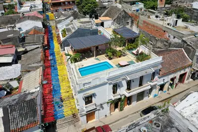 an overhead view of a building under construction at Soy Local Insignia in Cartagena de Indias