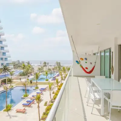 Morros Epic 2 Bedrooms Beachfront by Inmobiliaria MFR