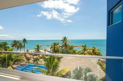 a view of the ocean from the balcony of a resort at Hermoso Apartamento Frente al Mar 2 Habitaciones PAZ148 in Coveñitas