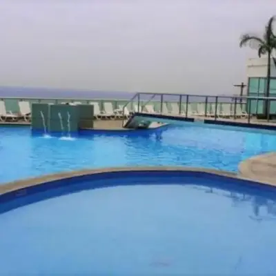 Apartamento con Piscina Vacacional en Bocagrande en Cartagena