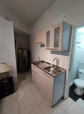 a kitchen with a sink and a toilet in a room at MR1-1G APARTAMENTO BASICO CERCA AL MAR CON AIRE ACONDICIONADO Y WIFi PARA 4 PERSONAS in Cartagena de Indias