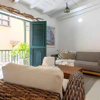 Laurdhomes Historic Center Plaza SantoDomingo 3Bth