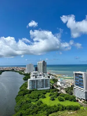 an aerial view of a city and the ocean at La mejor vista al mar y ubicacion en Cartagena in Cartagena de Indias