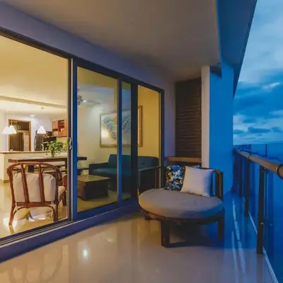 SkyMar Luxury 27