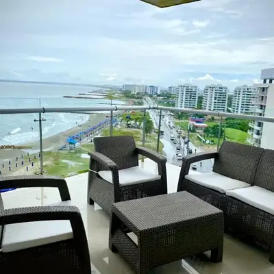 Apartamento con espectacular vista al oceano
